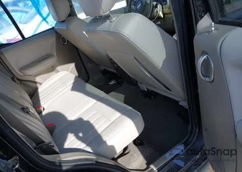 2005 Jeep Liberty Limited Edition z USA, uszkodzony, nr VIN 1J4GL58K15W690512